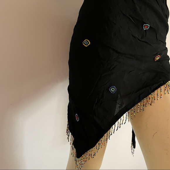 Beaded sarong triangle shape - Picture 10 of 12